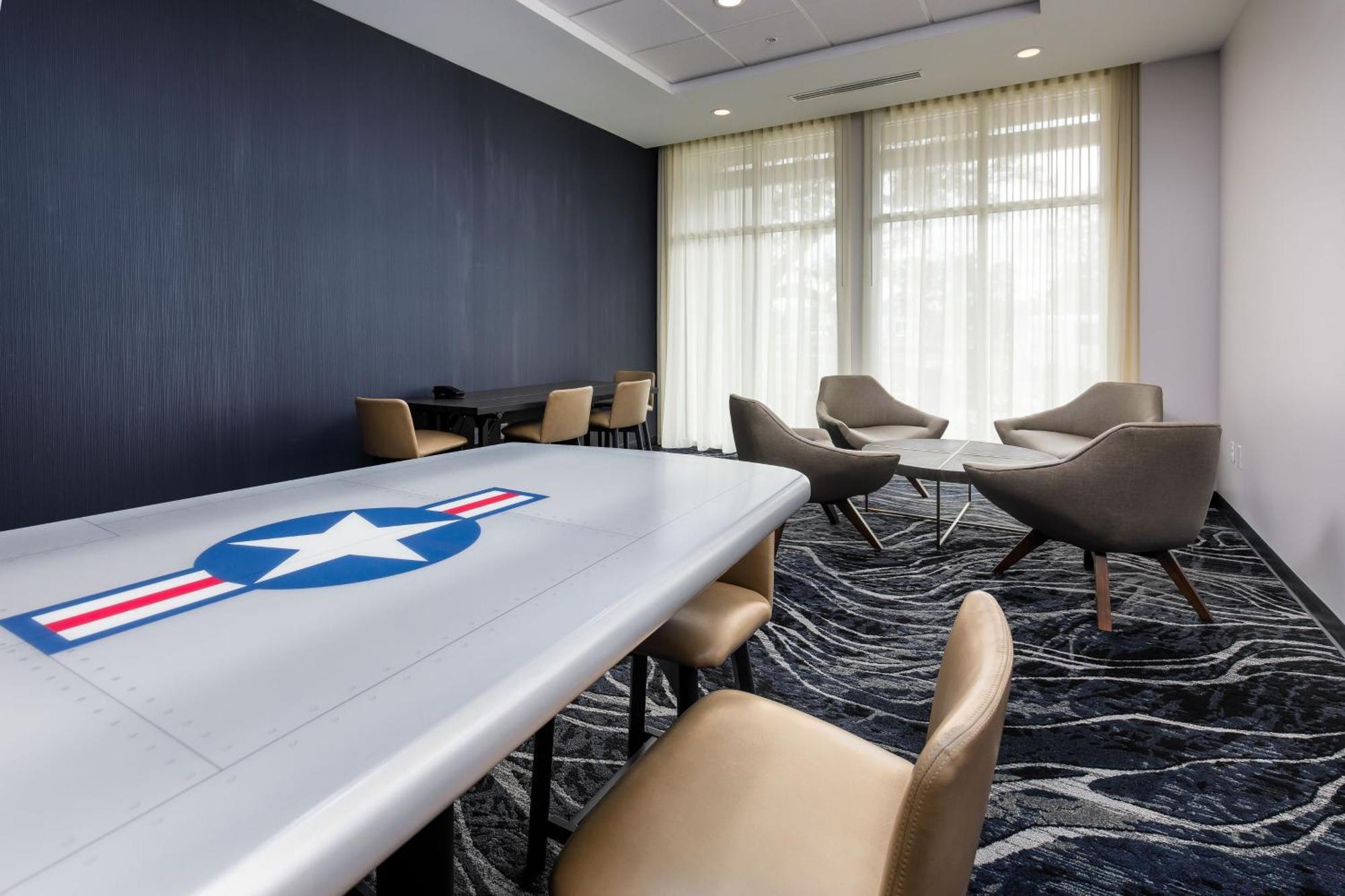 Courtyard By Marriott Pensacola I-10 West Hotel Ngoại thất bức ảnh