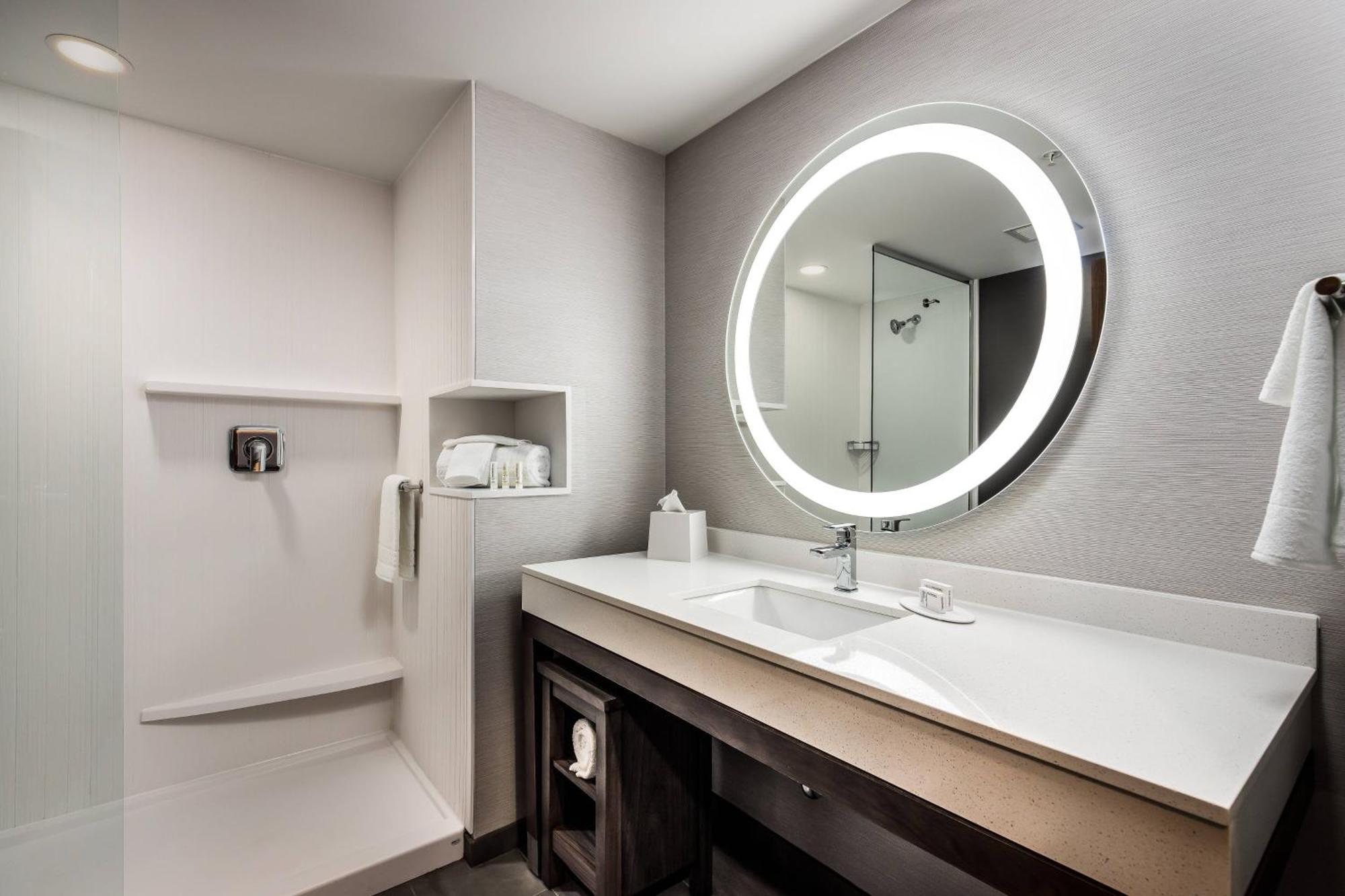 Courtyard By Marriott Pensacola I-10 West Hotel Ngoại thất bức ảnh