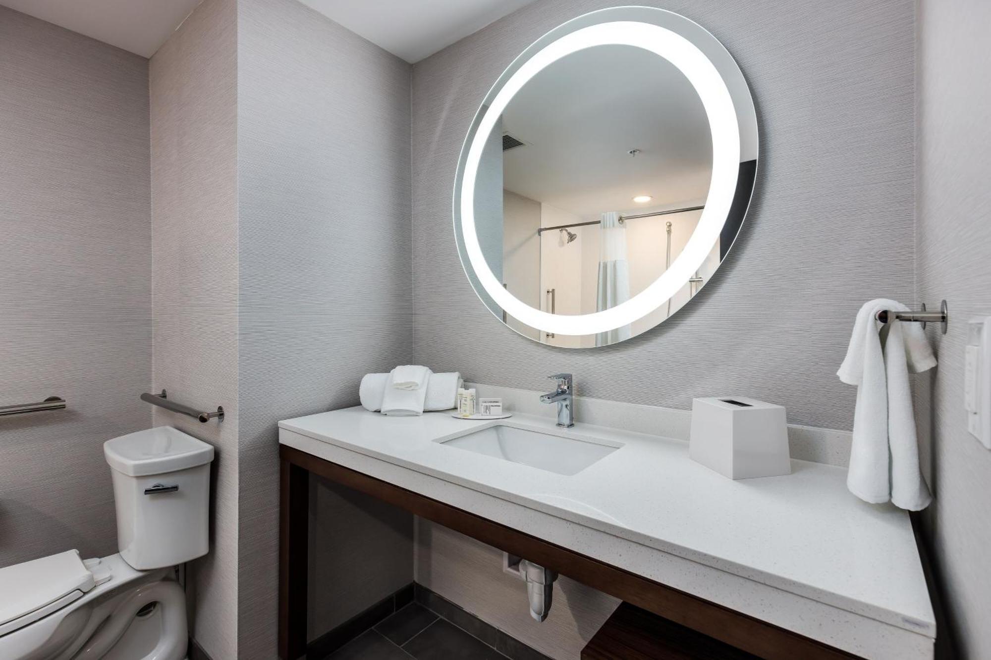 Courtyard By Marriott Pensacola I-10 West Hotel Ngoại thất bức ảnh